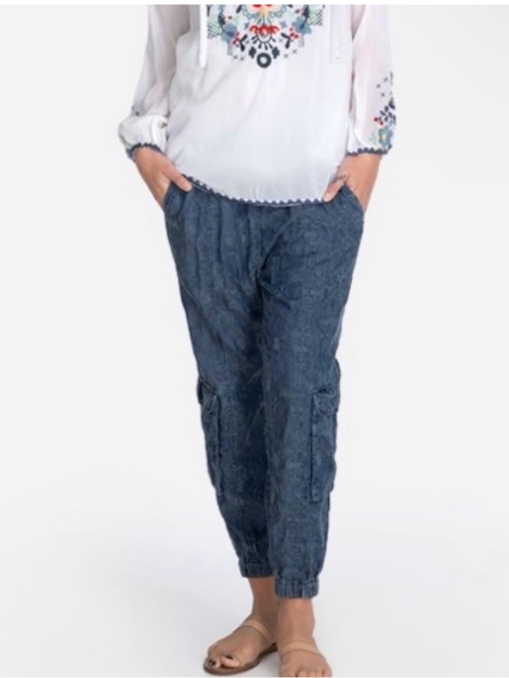 Johnny Was Blue Pace Embroidered Cargo Jogger Pull On Pants Sz L Woman Chambray